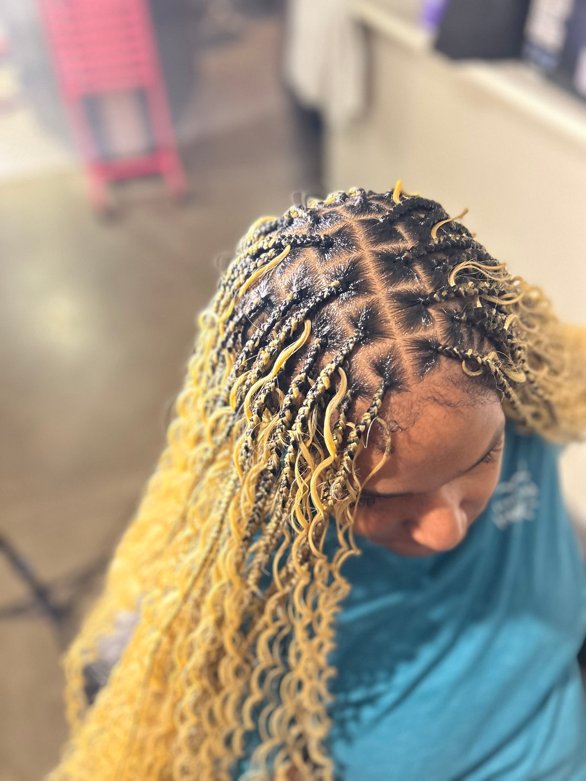 Medium Knotless Braids